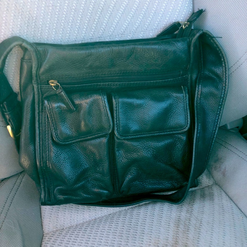 Black fossil purse